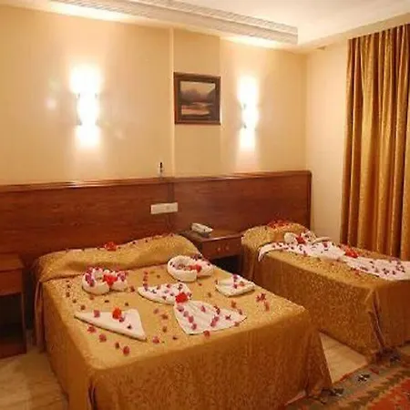 Hotel Grand Levent