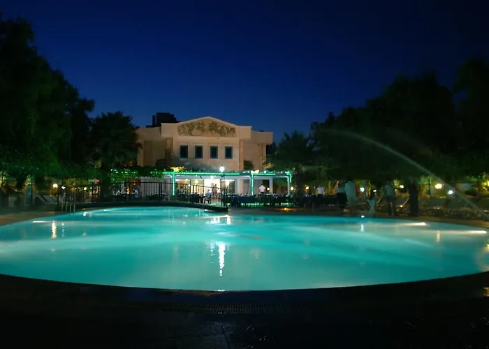 ホテル Grand Levent オータキャンツ